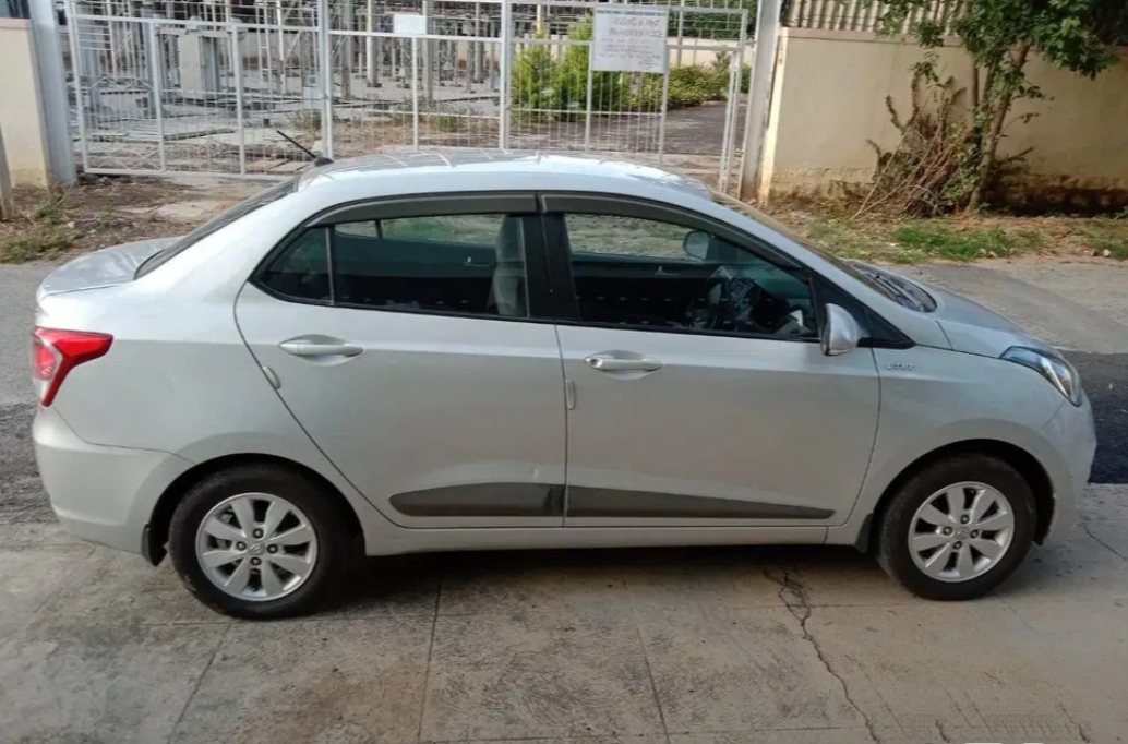 Hyundai Xcent(2017-2020) Sx O